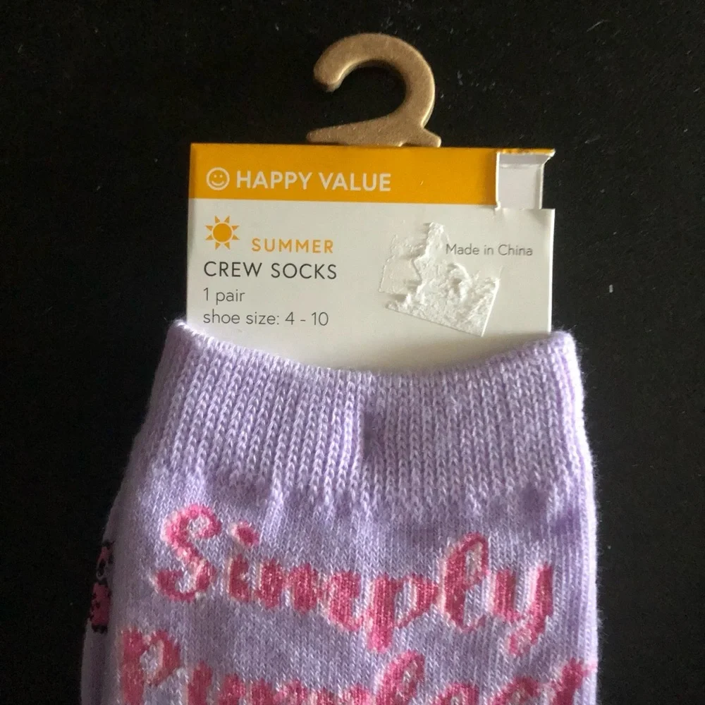 Cat lovers 🐈 Purple Cat Crew Socks simply purrfect